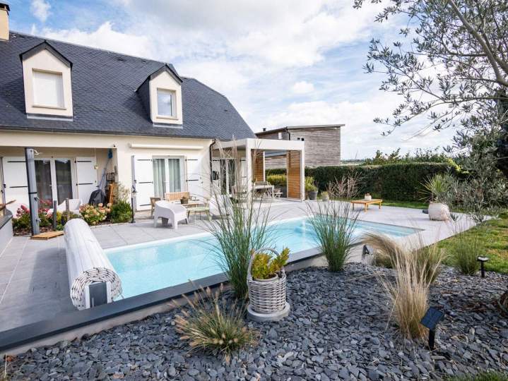 Piscines rénovées, plaisir renouvelé